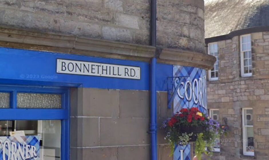 Bonnethill Road street sign in Pitlochry