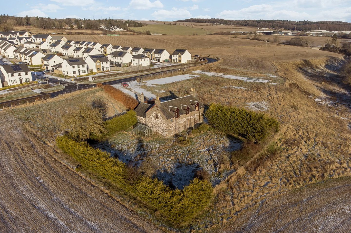 Fourbedroom farmhouse four miles from Dundee on sale for £180k