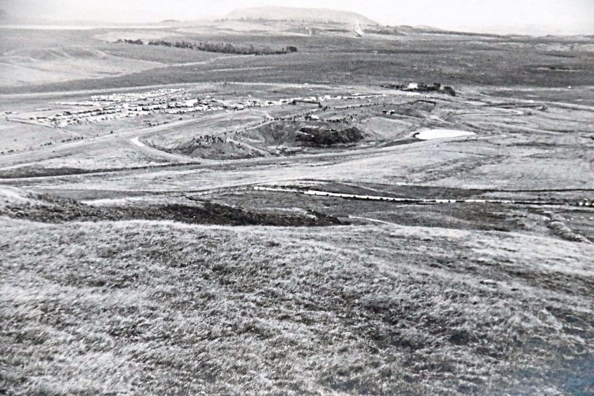 Image shows a black and white aerial shot of the Knockhill racing track site in Fife.