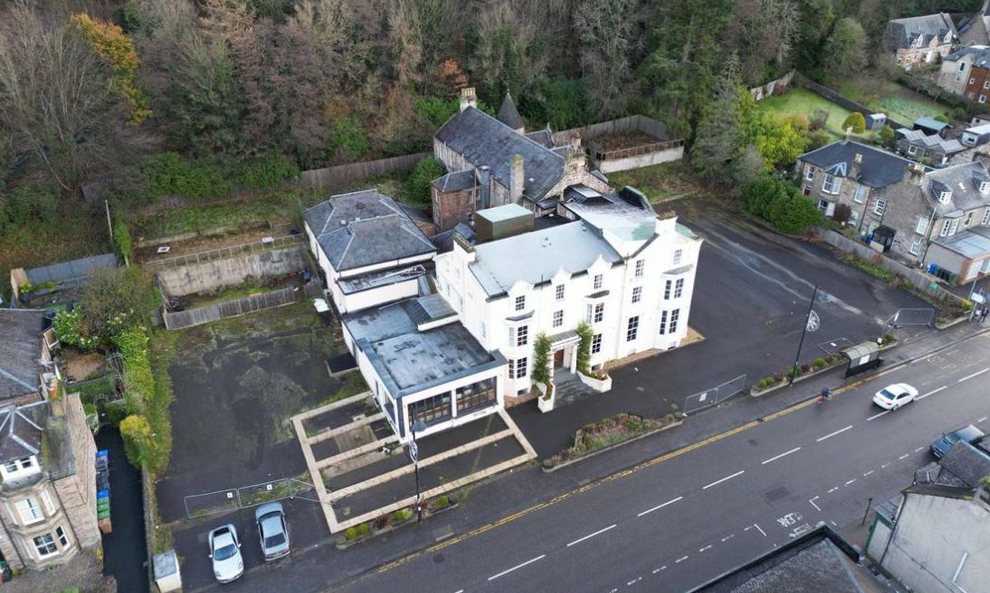 Former Royal Hotel in Bridge of Allan.