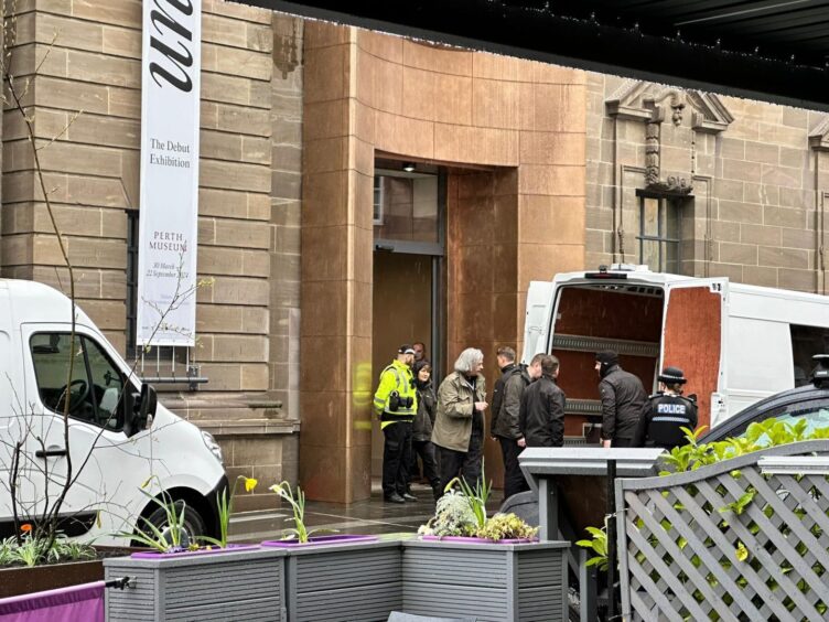 Van outside Perth Museum as Stone of Destiny is unloaded