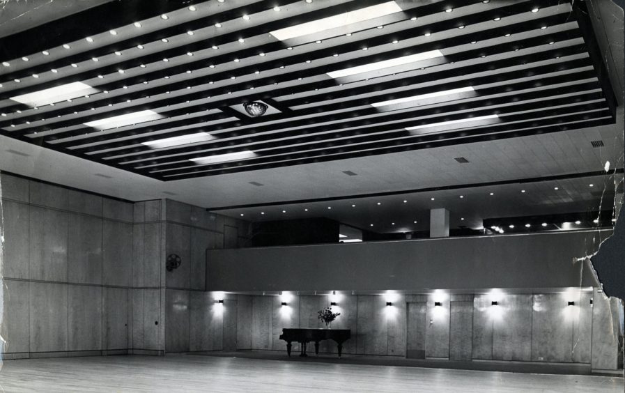 The hotel ballroom and piano in March 1964. 