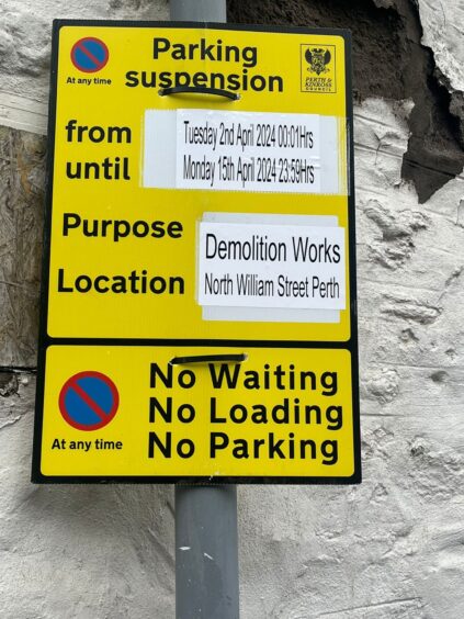 Sign prohibiting parking, waiting and loading in North William Street, Perth, for demolition works from April 2-15