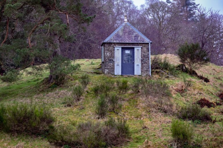 Comrie's Earthquake House for sale in Drumearn House package