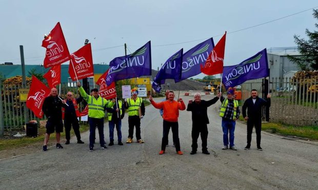 Union members at a previous demonstration against Cireco last year.