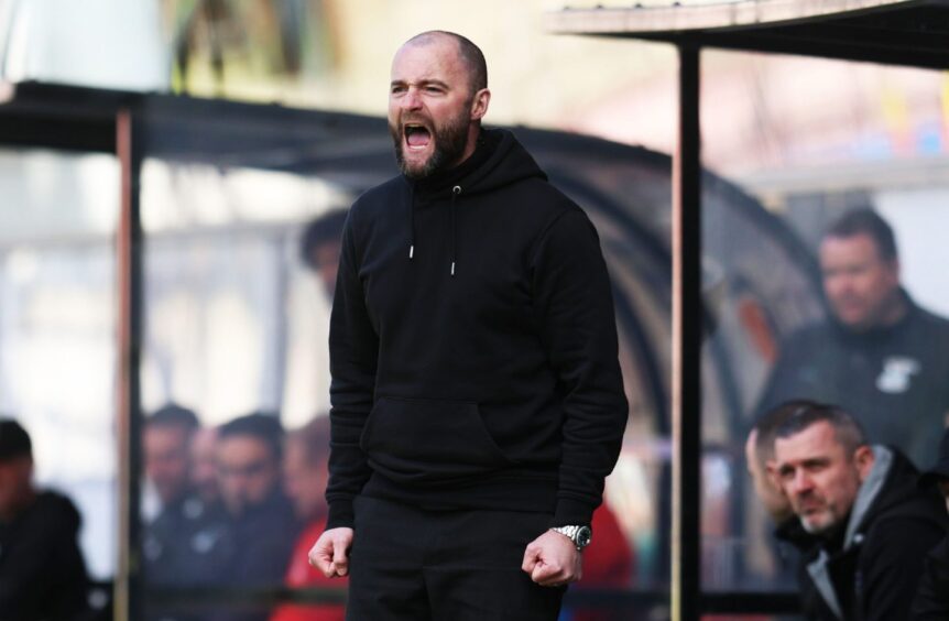 Dunfermline Athletic FC manager James McPake roars at his players during the draw with Inverness.