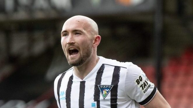 Chris Kane roars with delight after scoring for Dunfermline Athletic F.C.