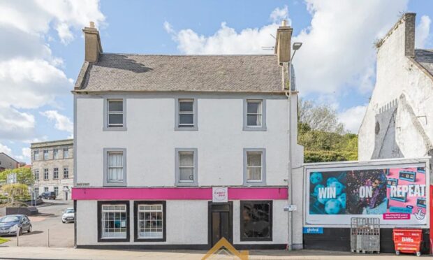 The exterior of the former Candy Bar in Kirkcaldy.