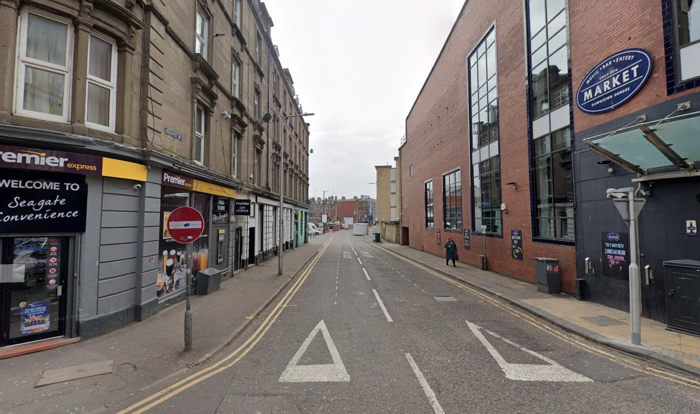 M&s Manager Passed Out In Car With Cocaine And Kebab In Dundee