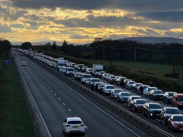 Woman, 39, taken to hospital after five-vehicle crash on A92 near Kirkcaldy