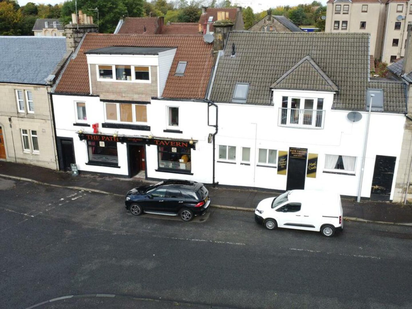 Path Tavern pub in Kirkcaldy for sale for nearly £600k