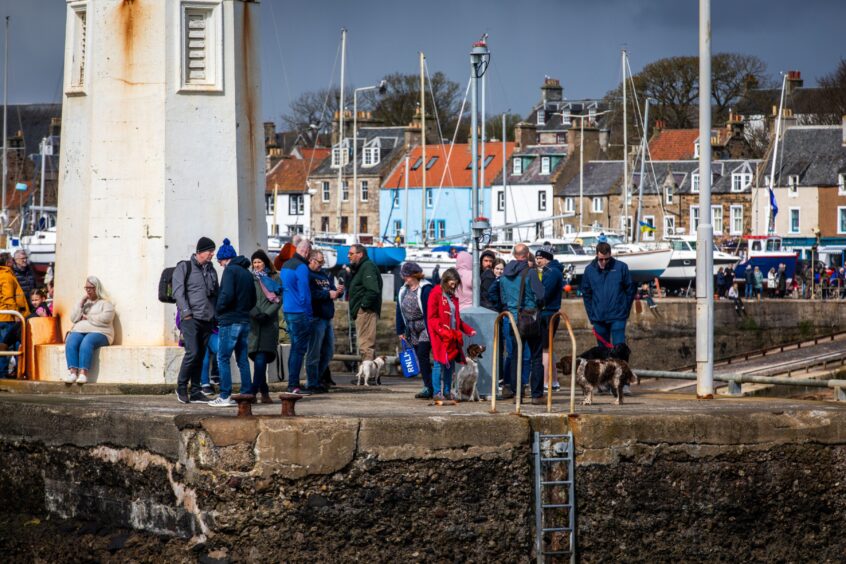 Crowds await arrival of new Anstruther lifeboat.