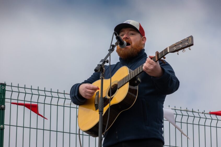 Singer Cammy Barnes led the celebration of Anstruther's new lifeboat arriving home.