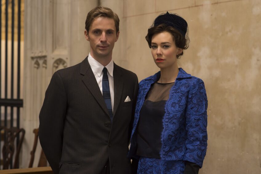 Matthew Goode as Tony and Vanessa Kirby as Princess Margaret in The Crown.