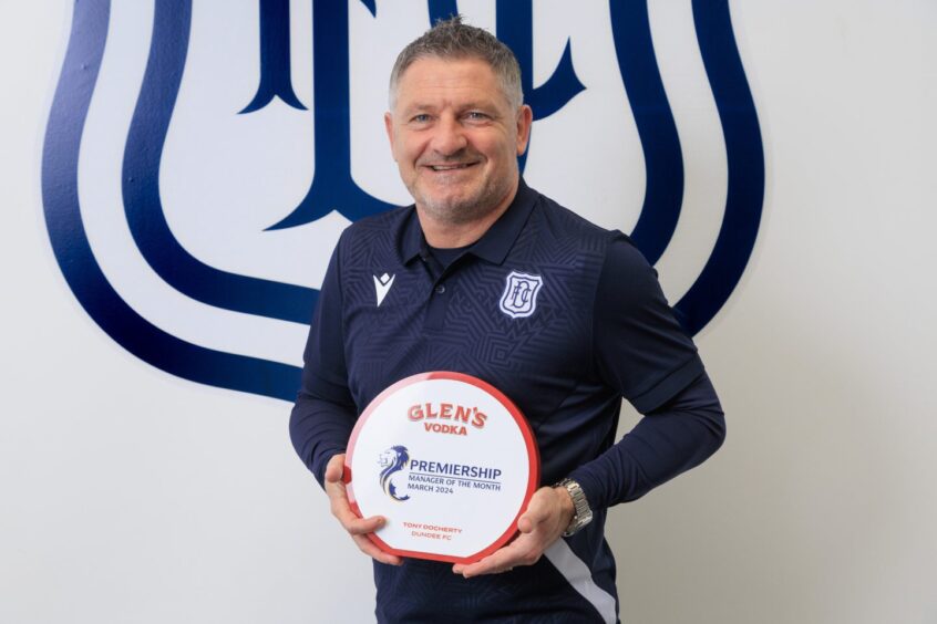 Dundee FC manager Tony Docherty presented with the Scottish Premiership Glen's Manager of the Month award for March.