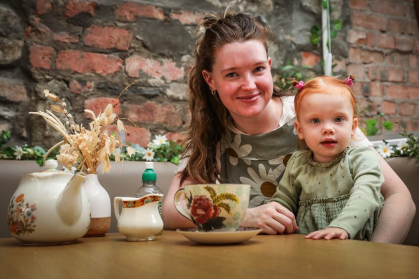 Sweetpea Cafe owner Zoe Lawson with daughter Lily in 2023