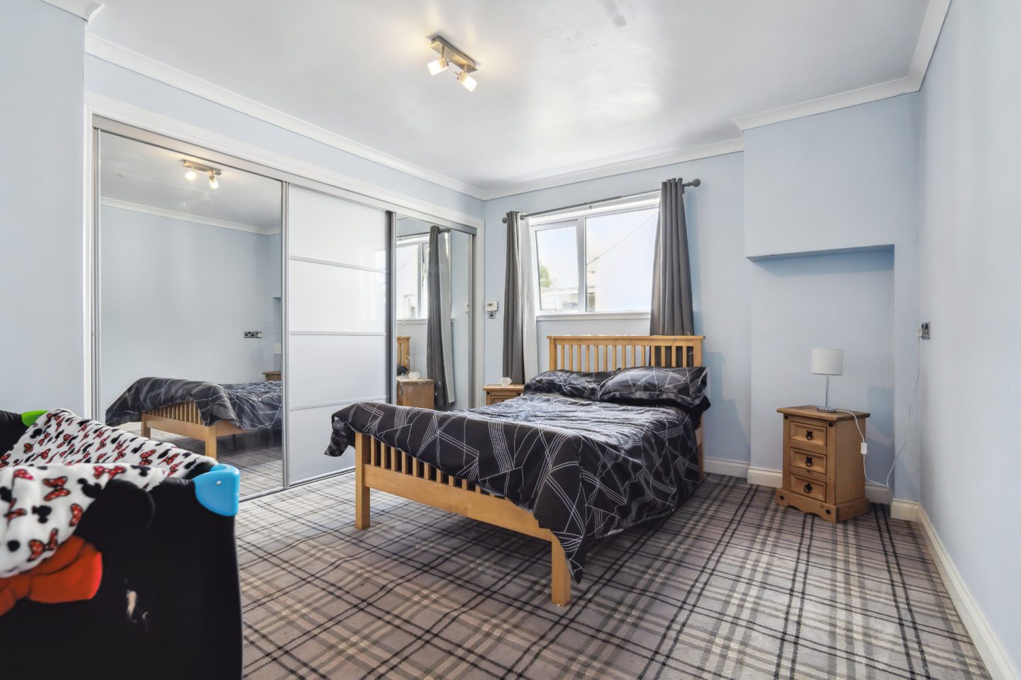 Fourbedroom Kinrossie bungalow with countryside views for sale