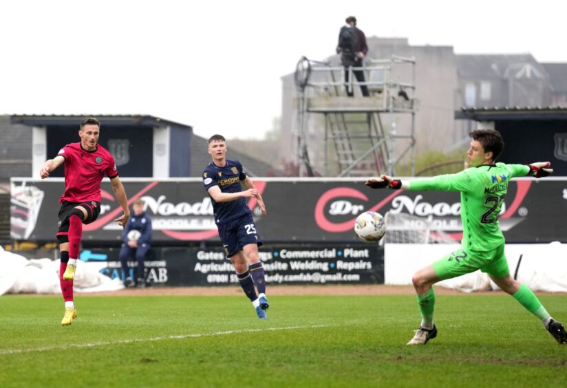 Scott Tanser puts St Mirren 2-0 in front against Dundee. Image: David Young/Shutterstock