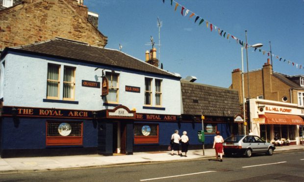 The Royal Arch pub in the sunshine in 1996.