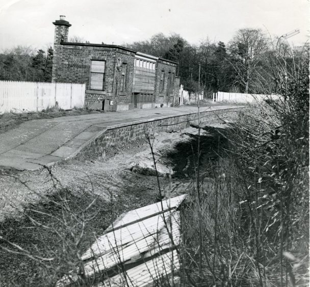 the dilapidated The Newport West Station in 1971 before being struck by fire. 
