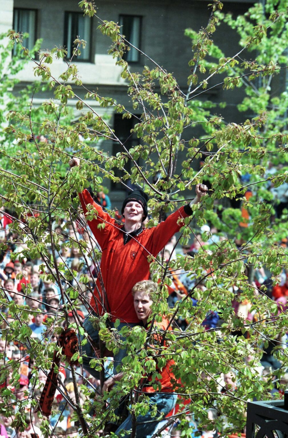 Dundee United fans' giant parade party after 1994 Scottish Cup win