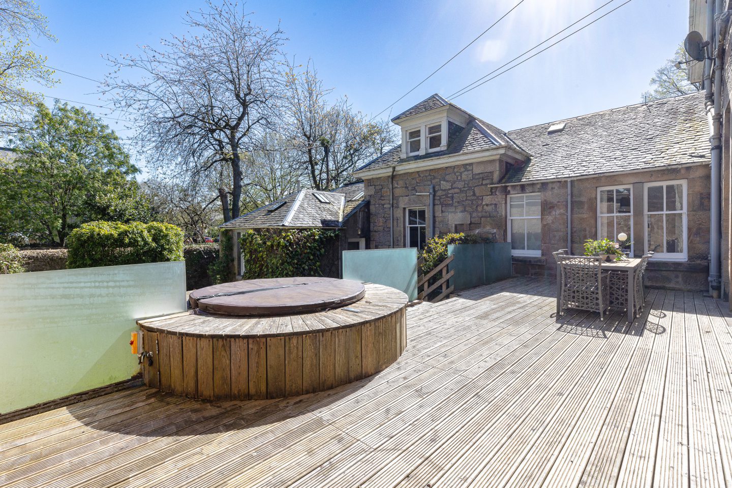 A hot tub on the sun deck.