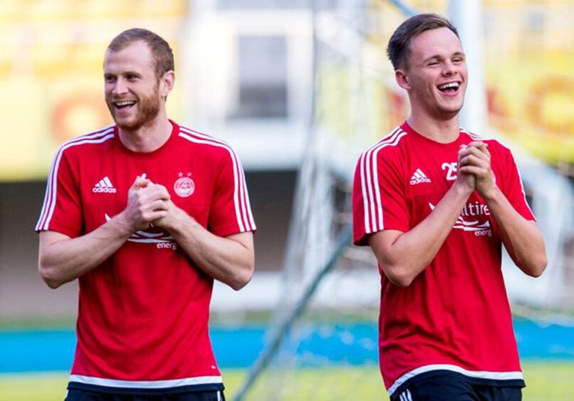 Mark Reynolds, left, in his Aberdeen days alongside a youthful Lawrence Shankland. 