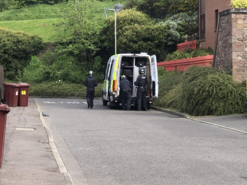 Two charged after £8,000 of drugs recovered from Lochee flat