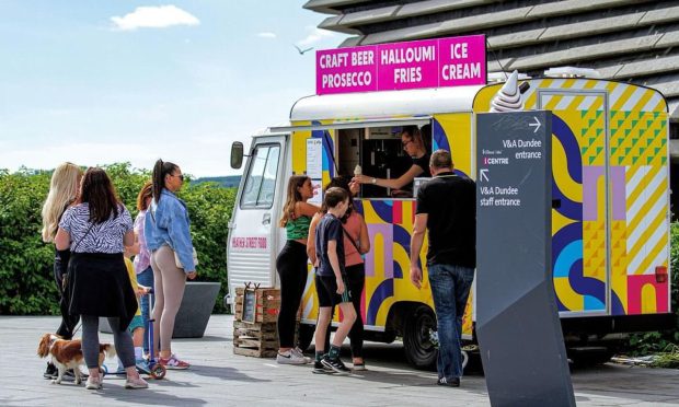 Looking for the best places to dine al fresco in Dundee? We've got you covered with our list of favourites, including Heather Street Food. Image: Heather Street Food.