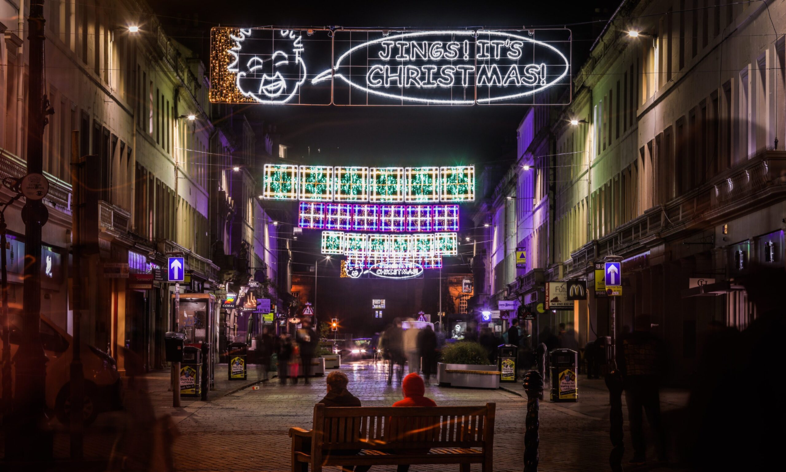 The Dundee Christmas light decorations in 2021. Image:  Mhairi Edwards/DC Thomson.