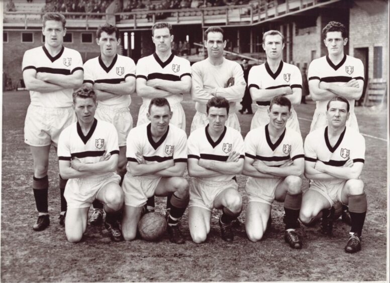 Rolando Ugolini, back row and fourth from left, as part of the 1963 Dundee United squad