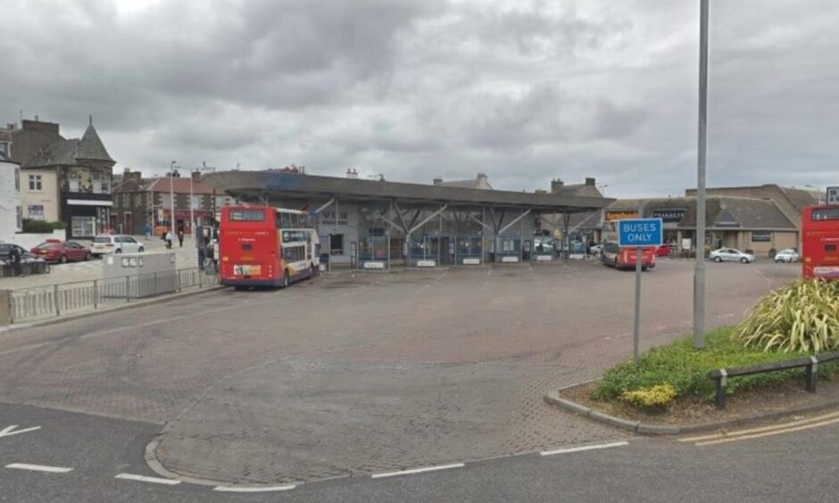 Leven bus station