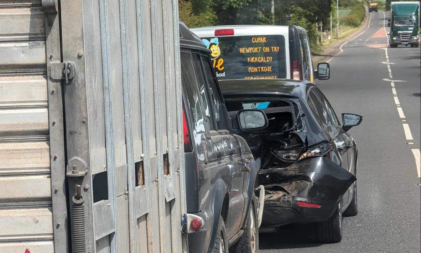 A91 East Road Police attend threecar crash near Cupar