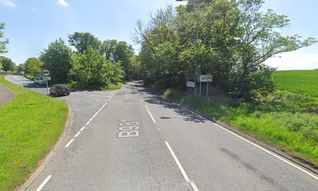 Man dies in crash near Dunfermline close to junction at Clocklunie Road