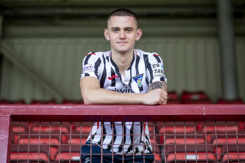 Miller Fenton pictured when he signed his last deal with Dunfermline Athletic FC in 2022.