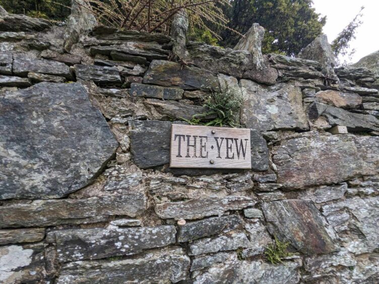 Signpost for the Fortingall Yew. Image: Gayle Ritchie.