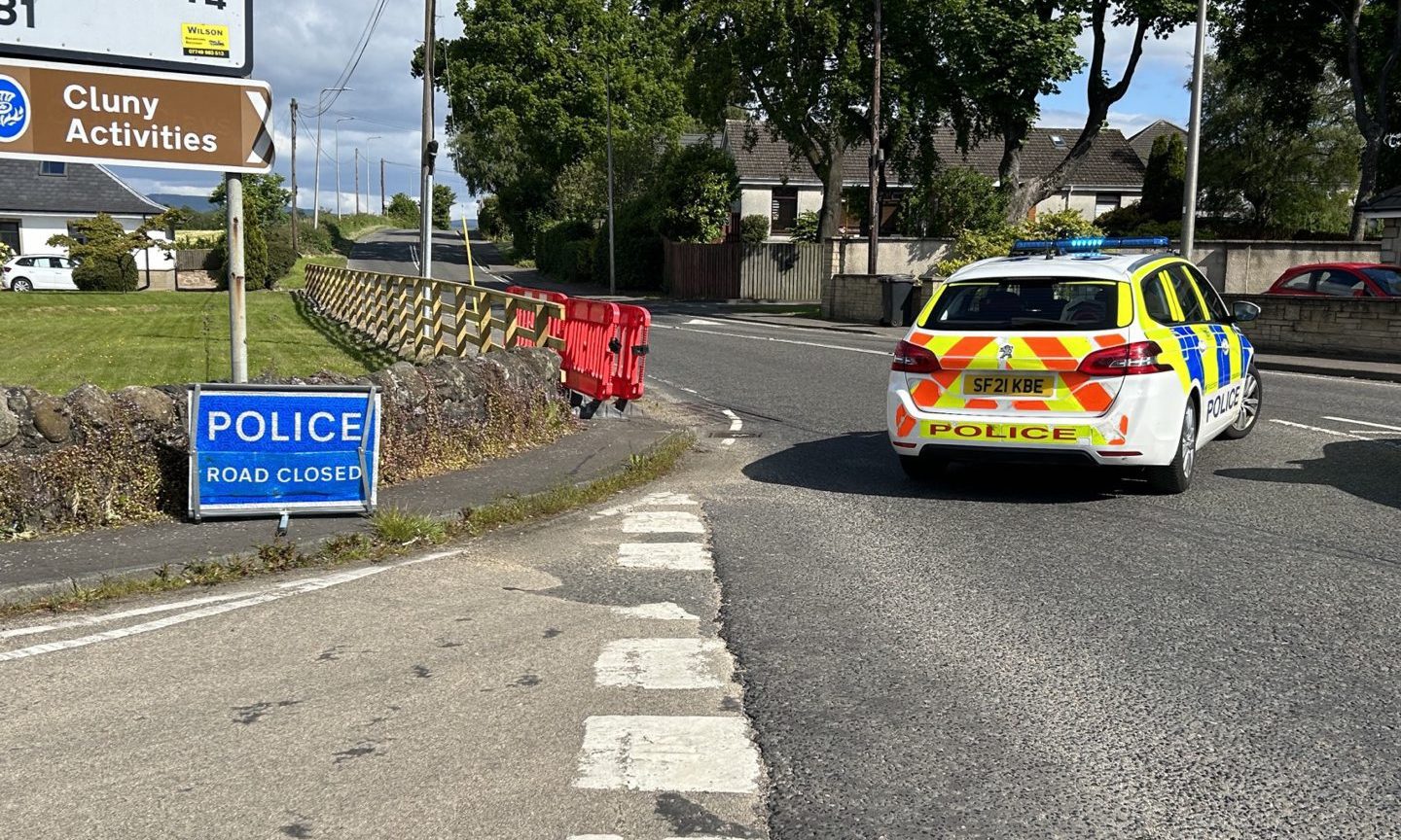 Man, 46, dies after crash near Cluny, Fife
