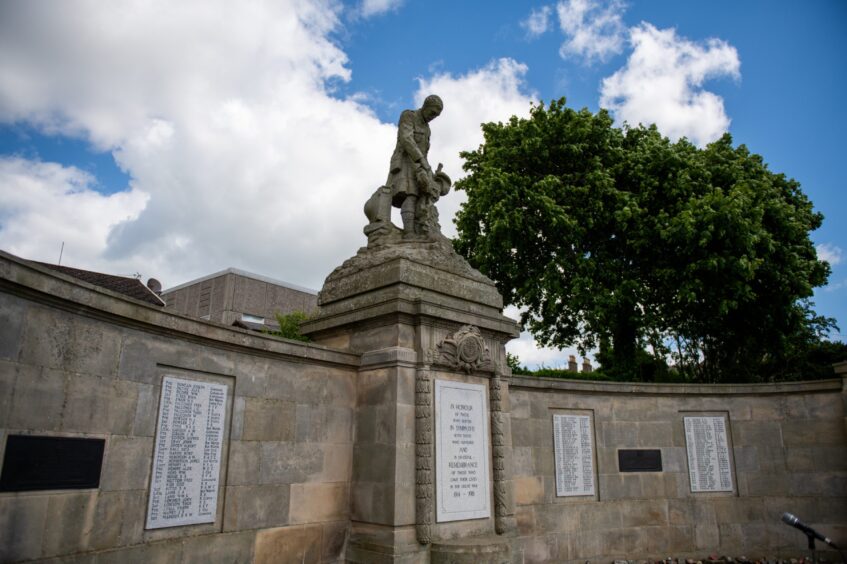Carnoustie war memorial