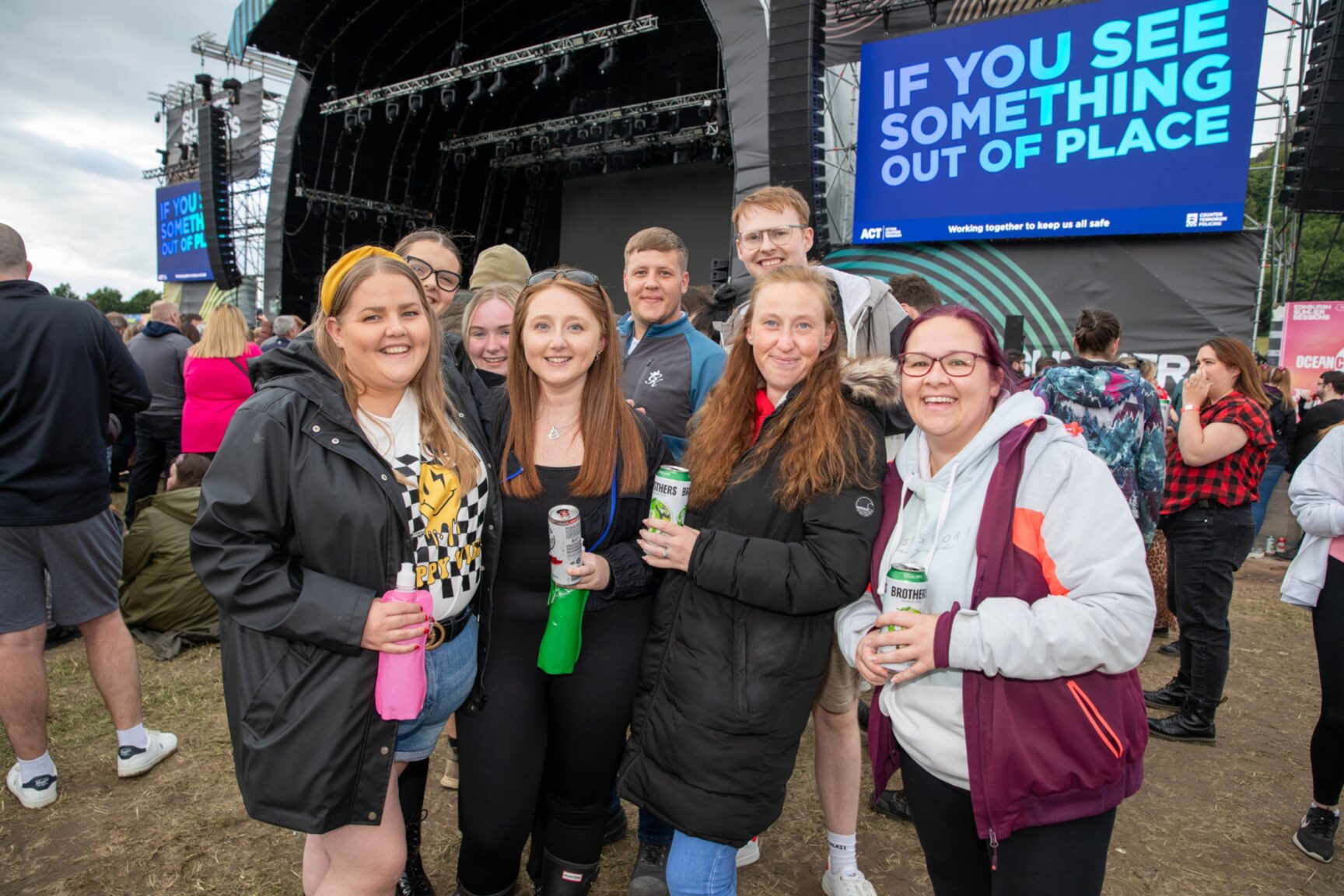 Pictures as Busted play Stirling Summer Sessions