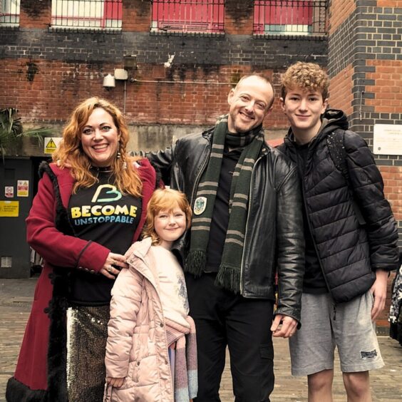 Lynn, her husband Daniel and their two children