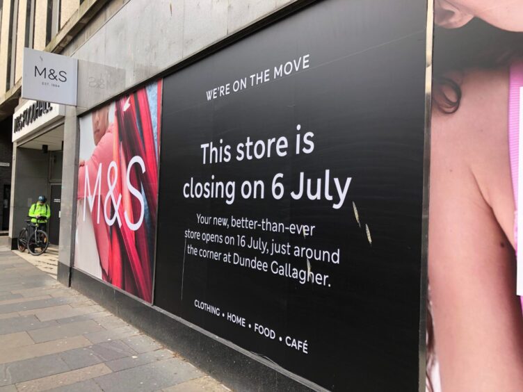 M&S signs confirming the closure date. 
