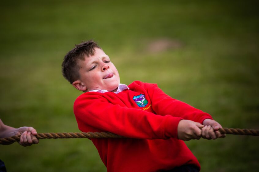 Tug o' war at Strathmore junior highland games.