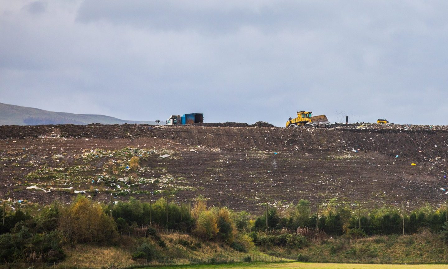 Why is rubbish piling up at Fife's Lower Melville Wood landfill site?