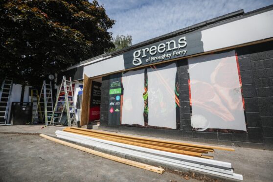 NEW Greens Broughty Ferry