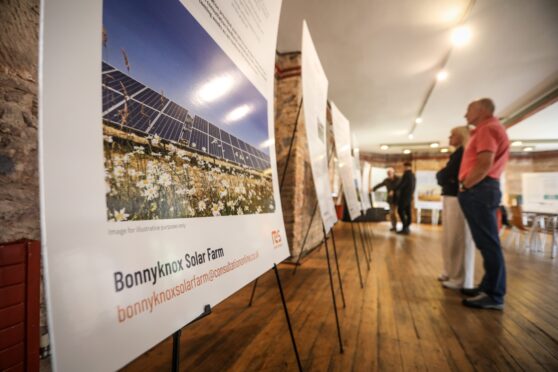 The public met RES representatives to discuss the Bonnyknox solar bid on Wednesday.   Image: Mhairi Edwards/DC Thomson
