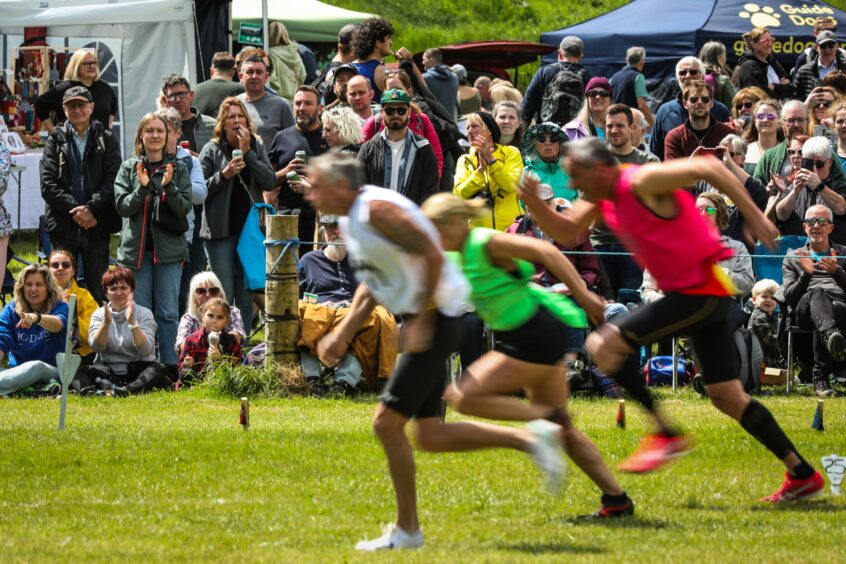 Running events at Strathmore Highland Games.