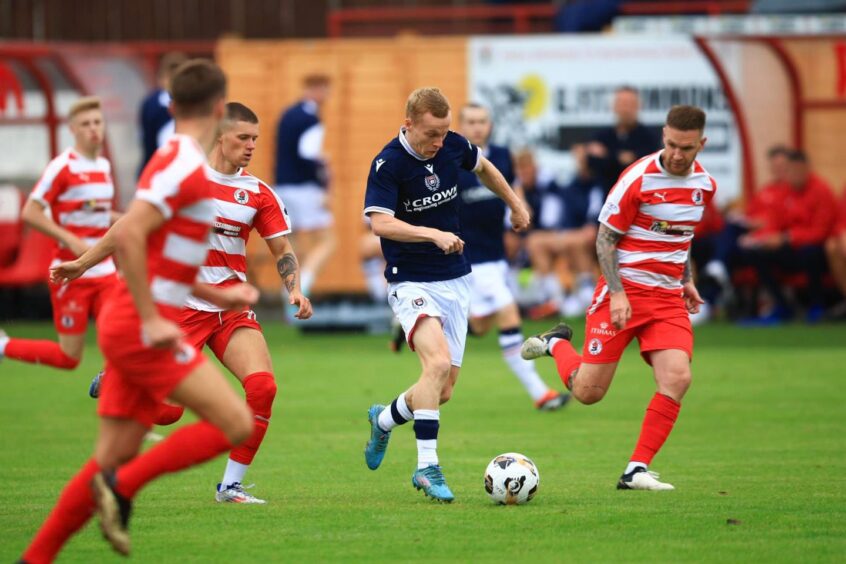 Scott Tiffoney terrorised the Bonnyrigg backline. Image: SNS