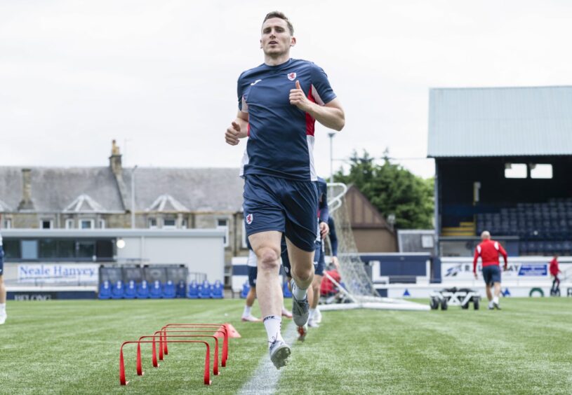 New signing Paul Hanlon in training with Raith Rovers.