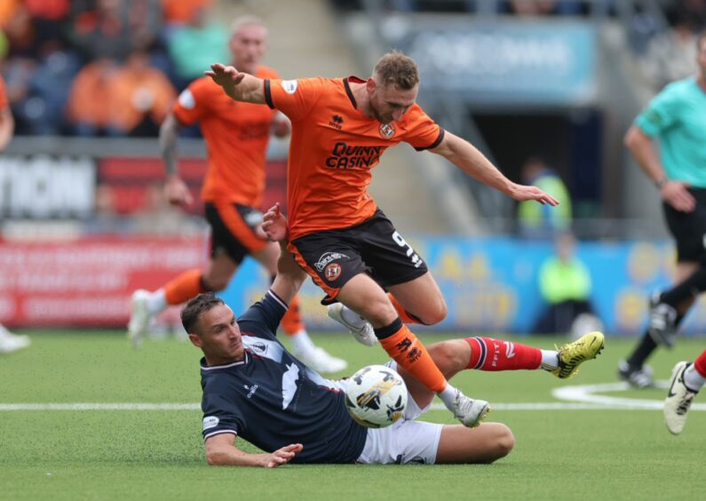 Dundee United's Louis Moult in action