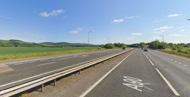 A90 near Inchture.